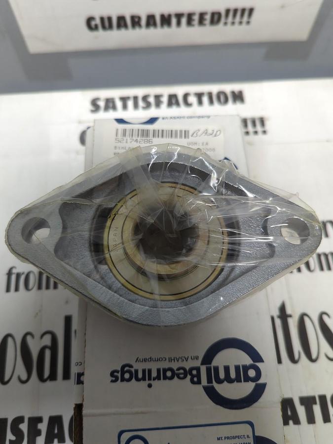 AMI BEARINGS,UCFT206-18NPMZ2,2-BOLTFLANGE MOUNT BEARING 2 IN BORE NOS