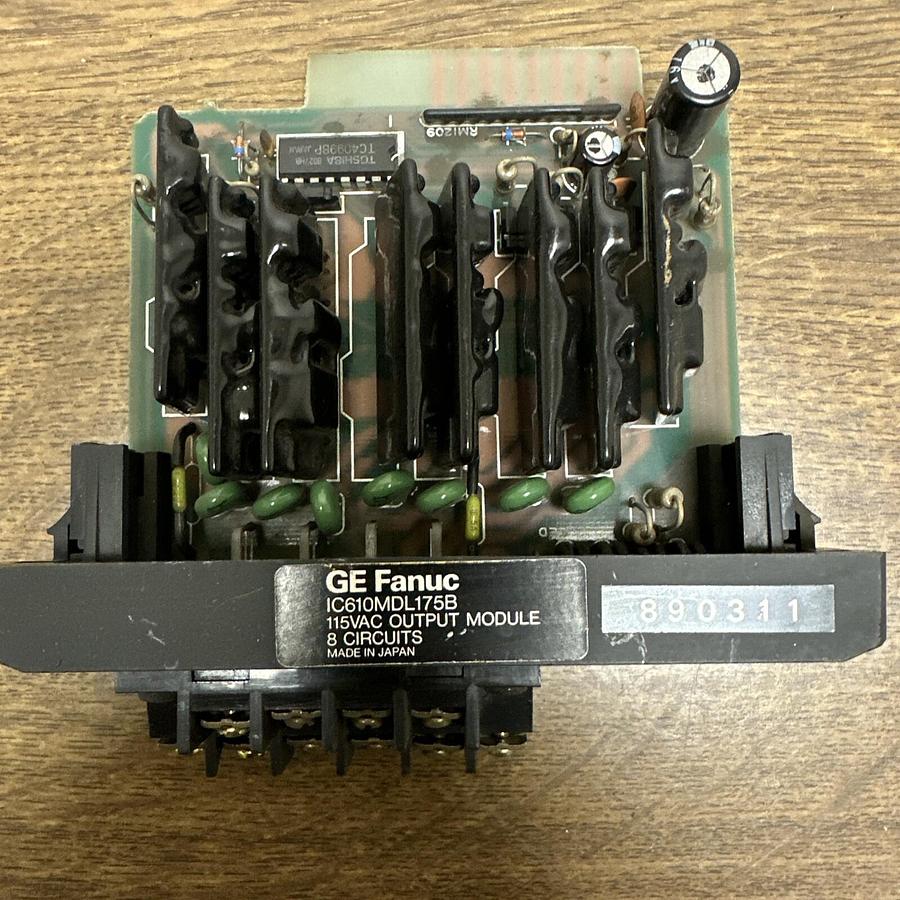 Used GE Fanuc,IC610MDL175B,Outlet Module