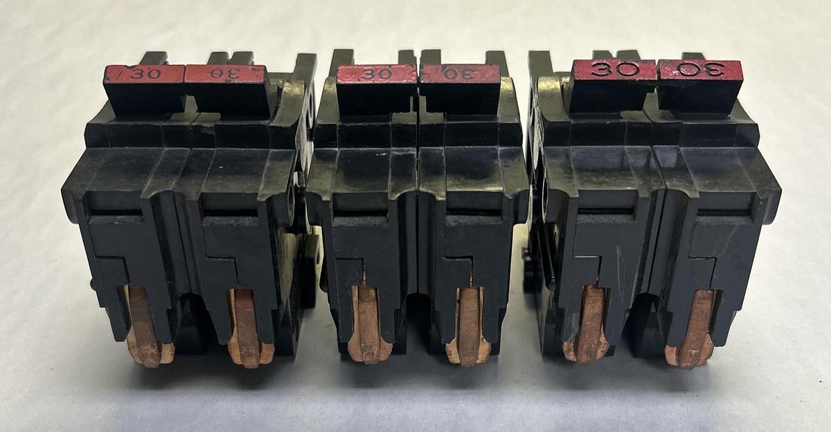 Used FEDERAL PACIFIC,NA230,CIRCUIT BREAKER 30A 120/240V LOT OF 3