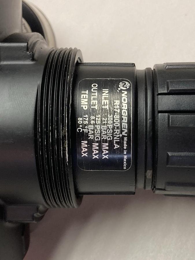Used Norgren,R17-800-RNLA,Pressure Regulator 300 PSIG