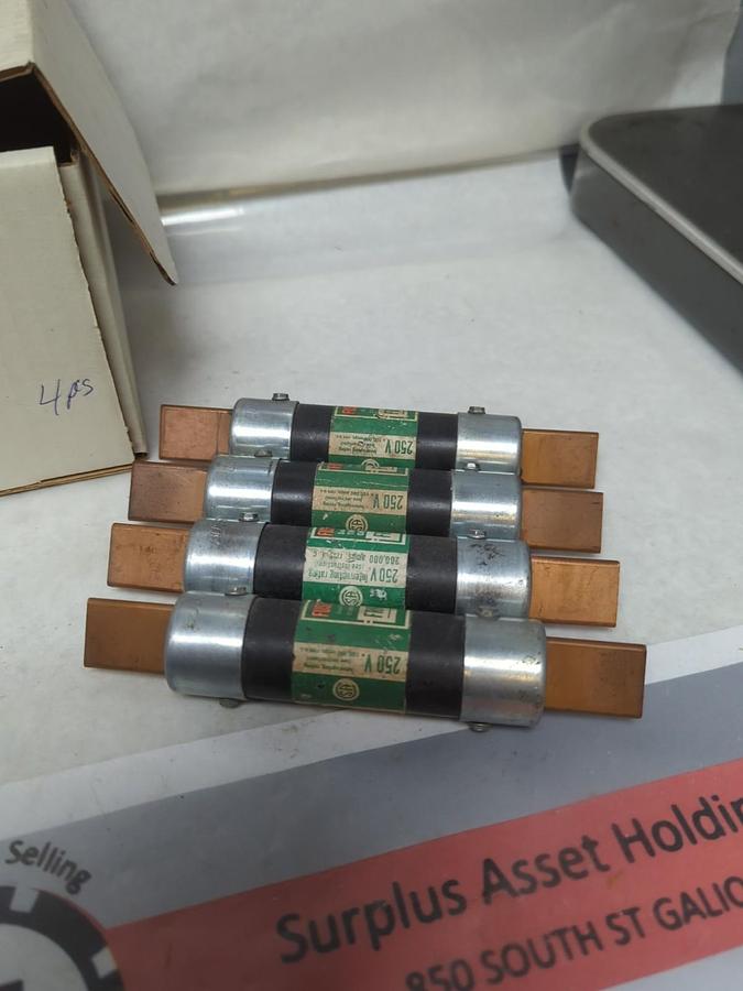 Used COOPER BUSSMANN,FRN 90,FUSETRON 90 AMP FUSE LOT OF 4 PRE-OWNED