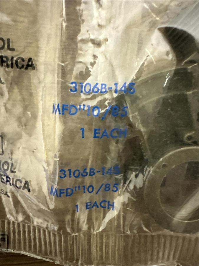 Used Amphenol,3106B-14S, Connector 10/85