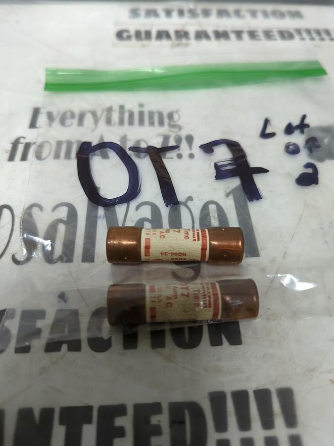 FERRAZ SHAWMUT,OT7,ONE-TIME FUSE LOT OF 2 NOS