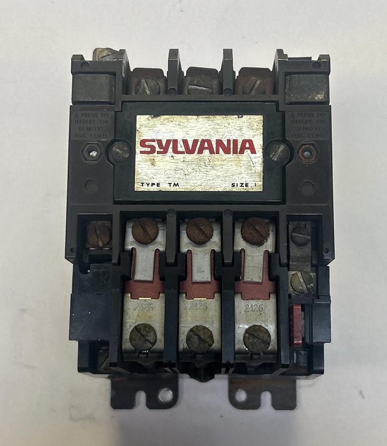 Used SYLVANIA,T13U031,SIZE ONE CONTACTOR 27A 600V
