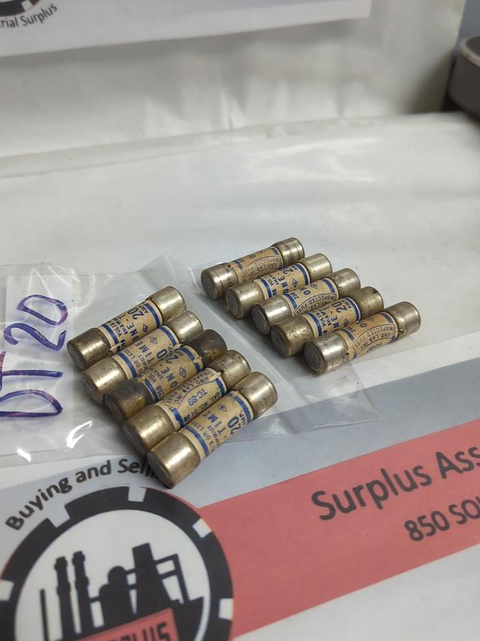 Used SHAWMUT,OT20,ONE-TIME 20 AMP FUSE LOT OF 10 PRE-OWNED