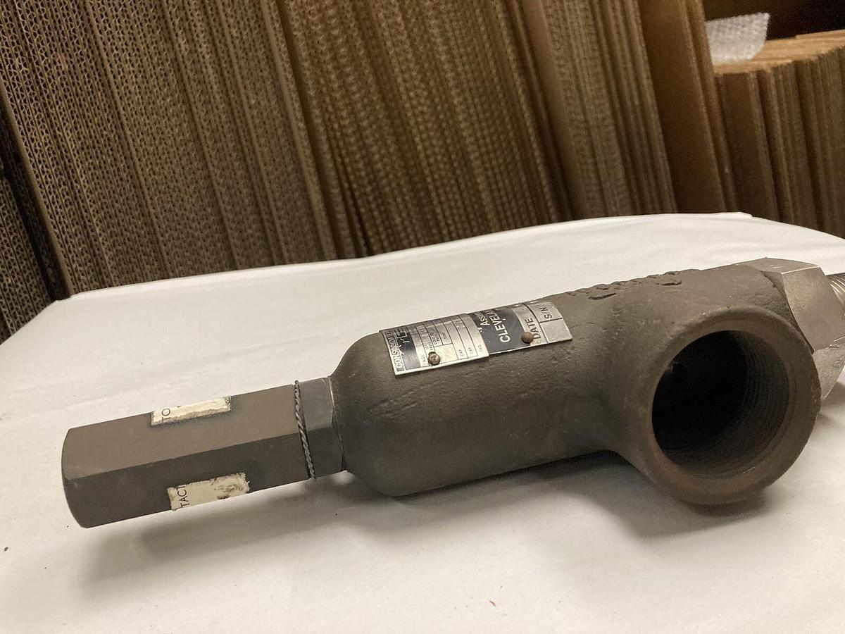 Used Dresser Consolidated,Type 1993-1 42710,Safety Relief Valve
