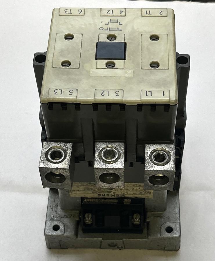 Used SIEMENS,3TB5217-OA,CONTACTOR SIZE 4 200A 600V