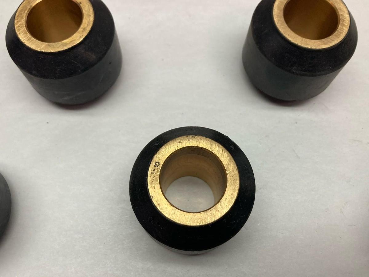 Used Unbranded,V410453B01,Rubber Bushing w/ Innner Sleeve LOT OF 10