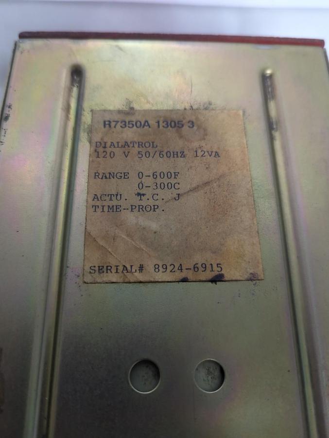 Used HONEYWELL,R7350A 13053,TEMPERATURE CONTROL DIALATROL PRE-OWNED