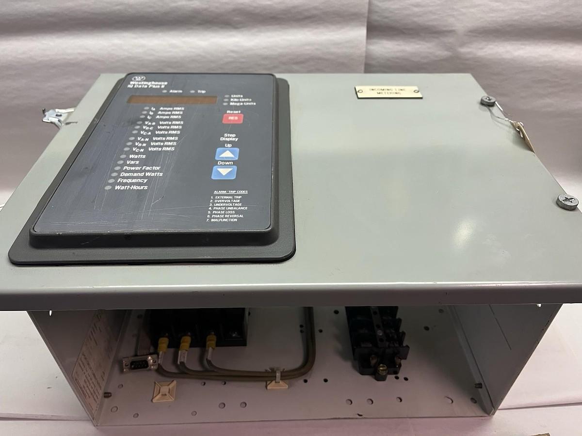 Used WESTINGHOUSE,IQ DATA PLUS II,MCC BUCKET 12" 480V
