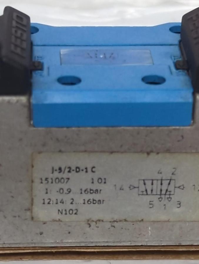 Used FESTO,J-5/2-D-1C,PNEUMATIC VALVE PRE-OWNED