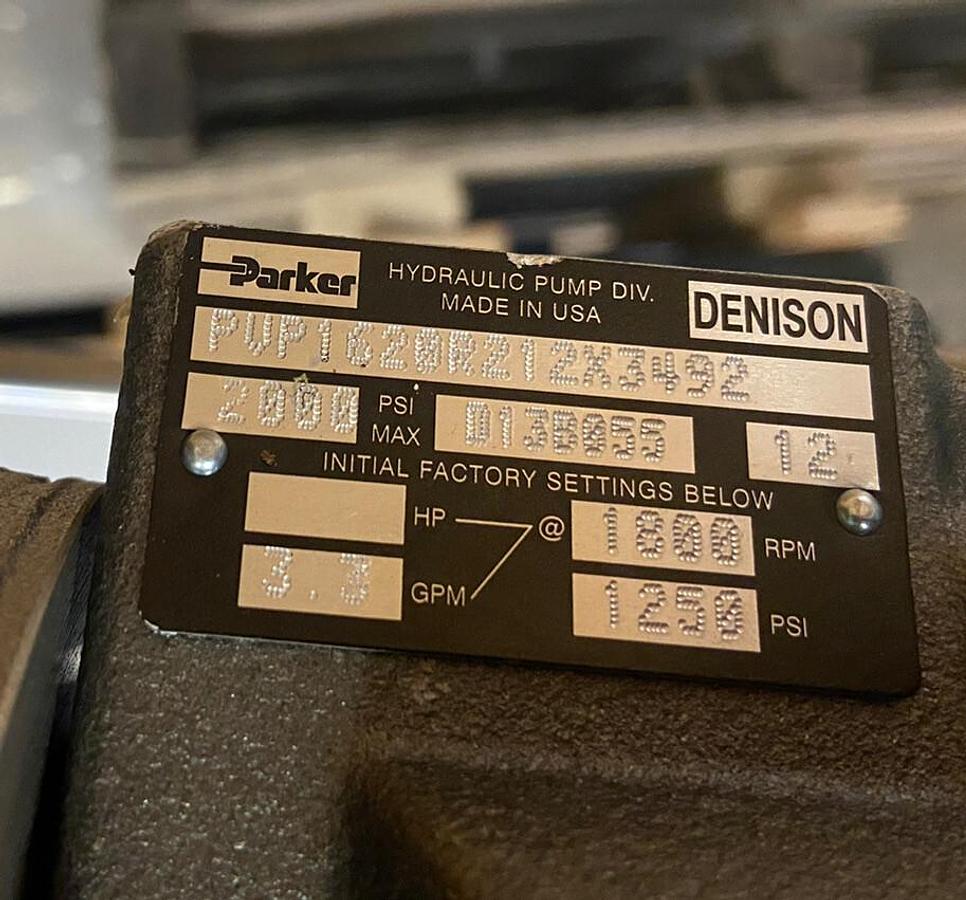 Used Parker,1620R212X3492,Hydraulic Pump 3.3GPM Ge 5KE182KTE205 Motor 3Hp 1755RPM