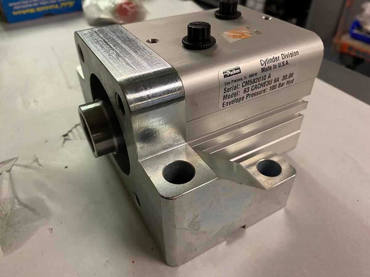 PARKER,63-CACHE3U-9A-30.00,PNEUMATIC CYLINDER