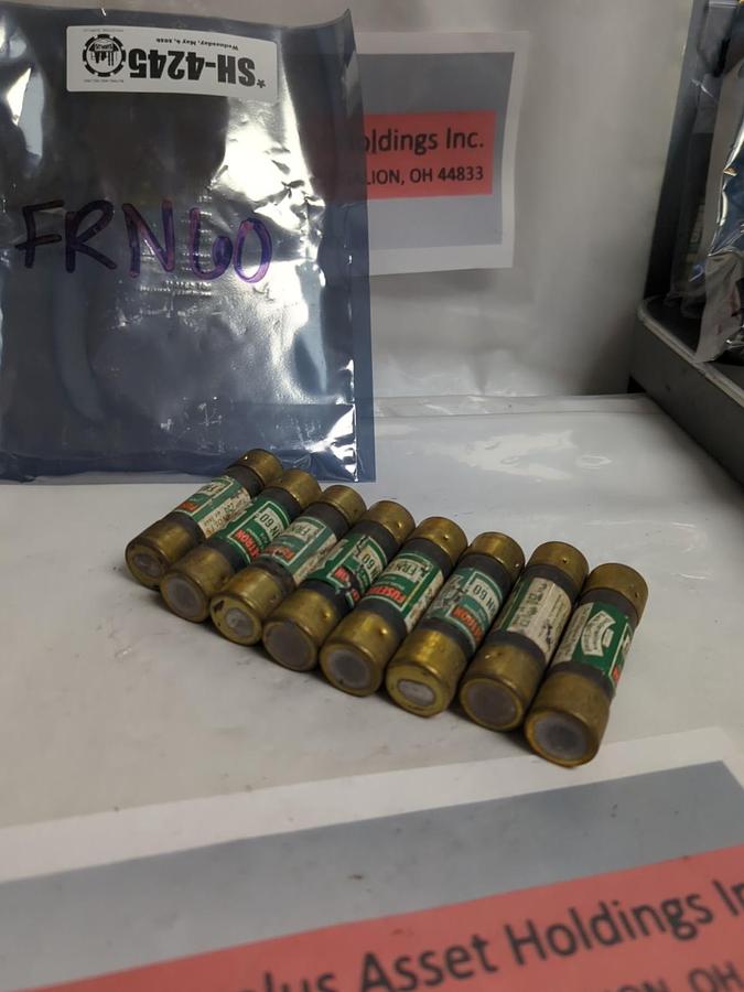 Used COOPER BUSSMANN,FRN-60,FUSETON FUSE 60 AMP LOT OF 8 PRE-OWNED