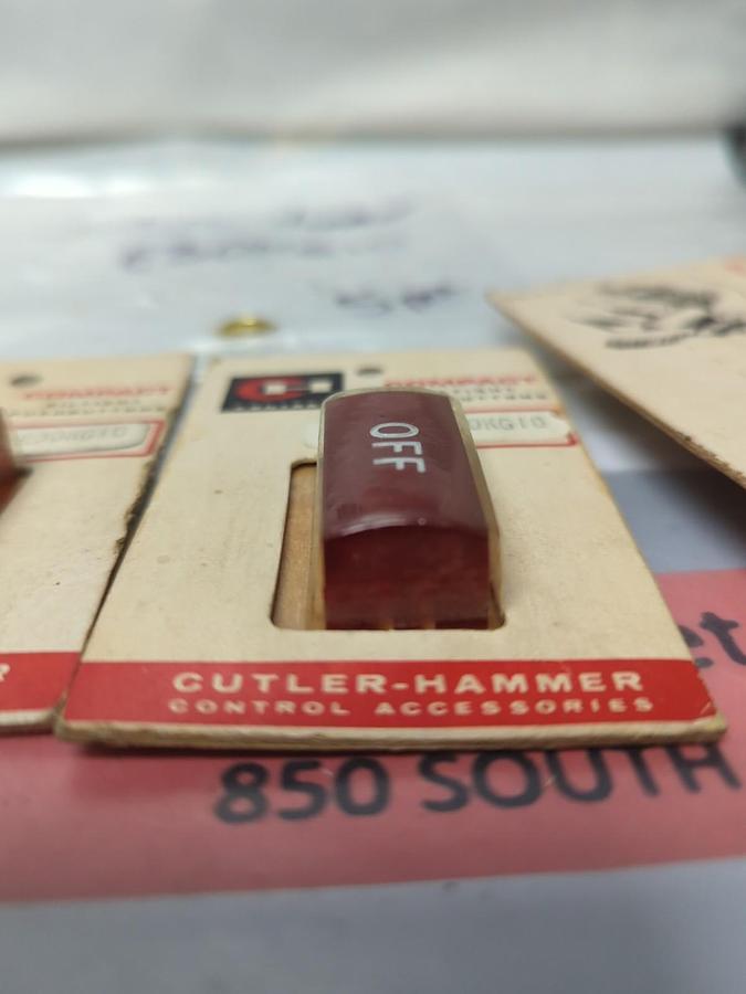 CUTLER-HAMMER,E30KG10,OFF PILOT LIGHT LENS RED LOT OF 5 NOS