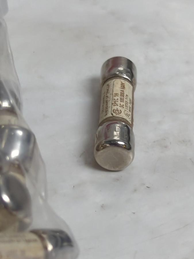 Used LITTELFUSE,KLK-15,FAST-ACTING 15 AMP FUSE LOT OF 50 PRE-OWNED