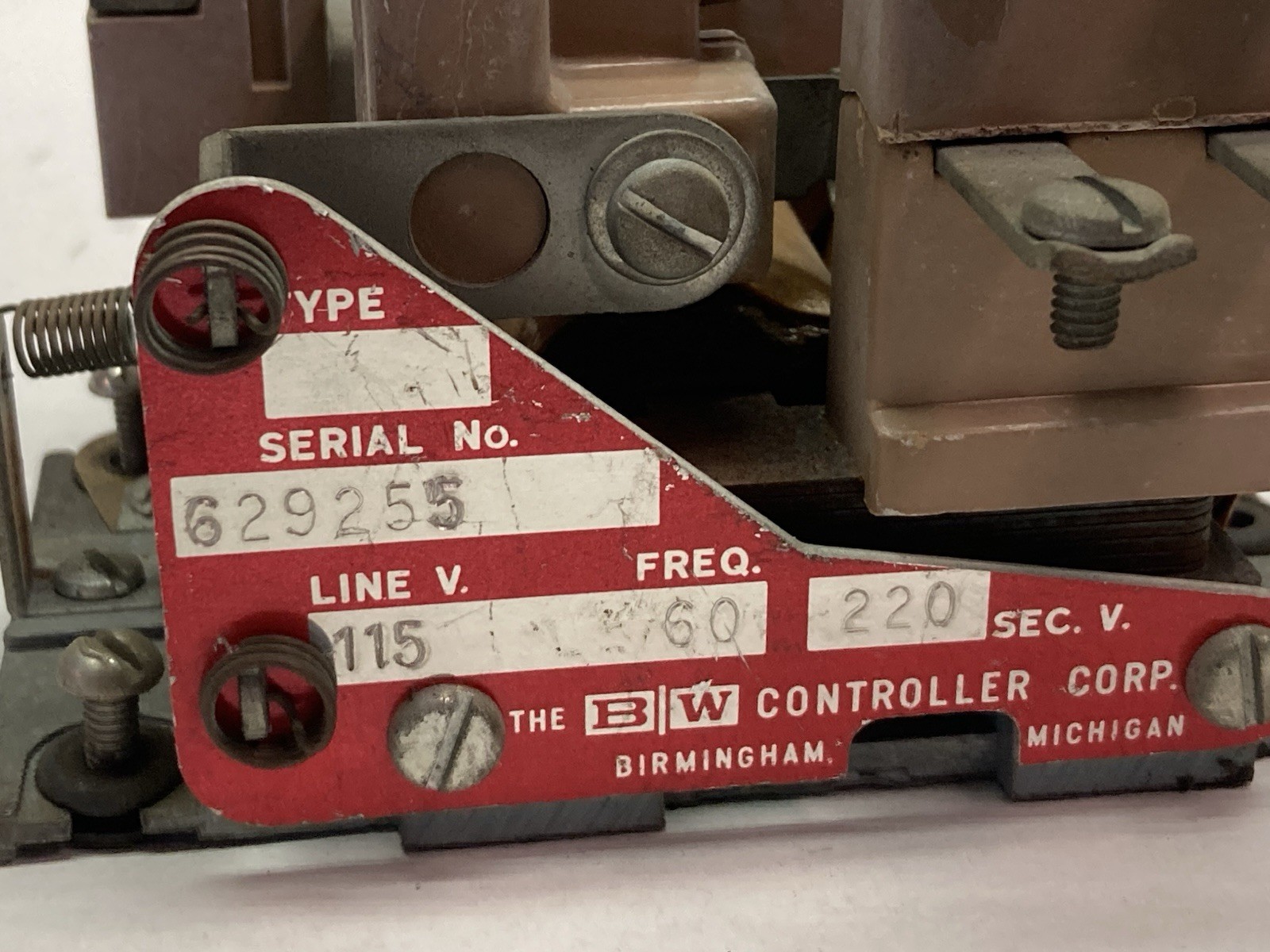 Used BW Controller Corp,Type L,Control Relay Line 115V Sec 220V