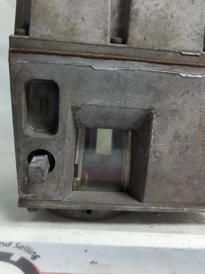 Used HONEYWELL,V4055 A 1064 2,FLUID GAS VALVE 120V 60HZ PRE-OWNED