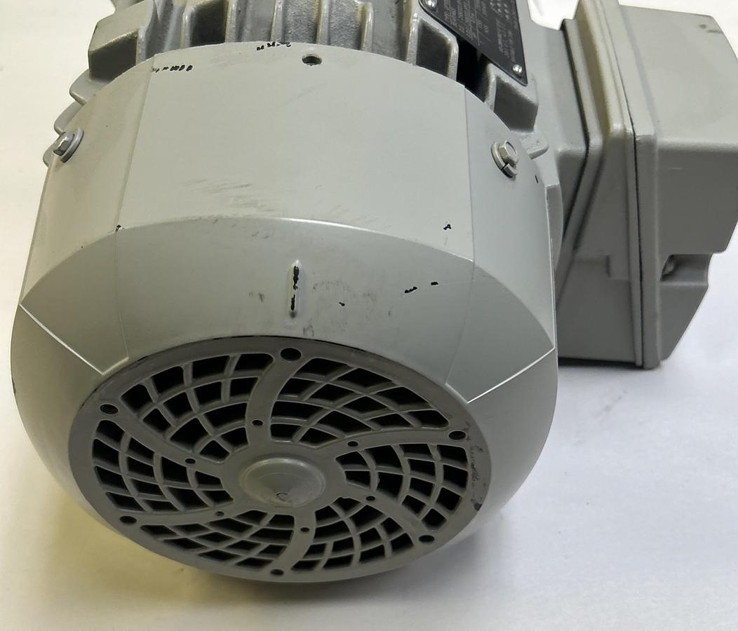 SIEMENS,1LE22211AB214GA3,MOTOR 1HP 1755RPM 230/460V 143TC FRAME NOS