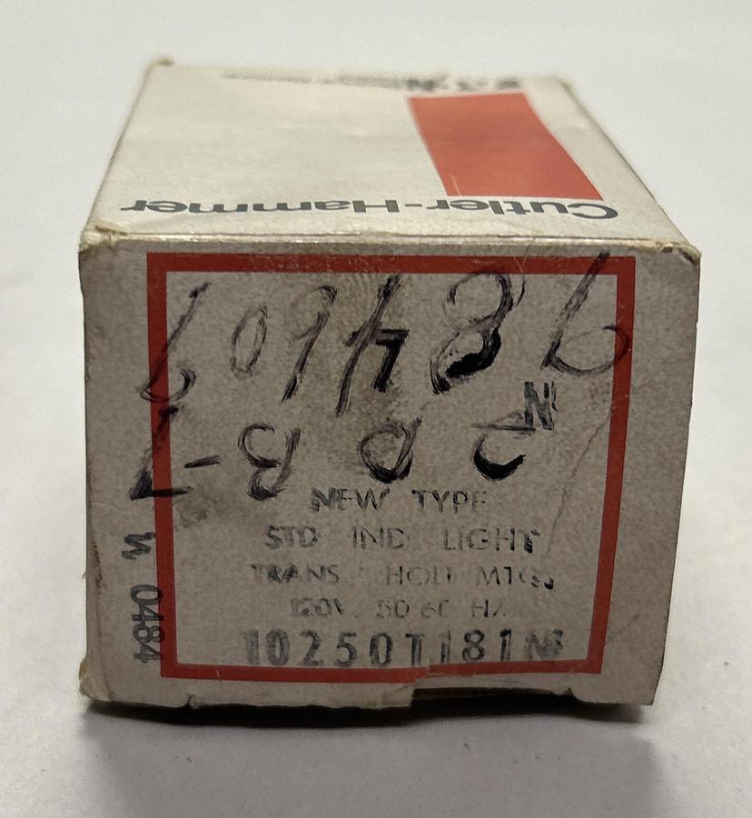 CUTLER HAMMER,10250T181N,INDICATOR LIGHT NEW