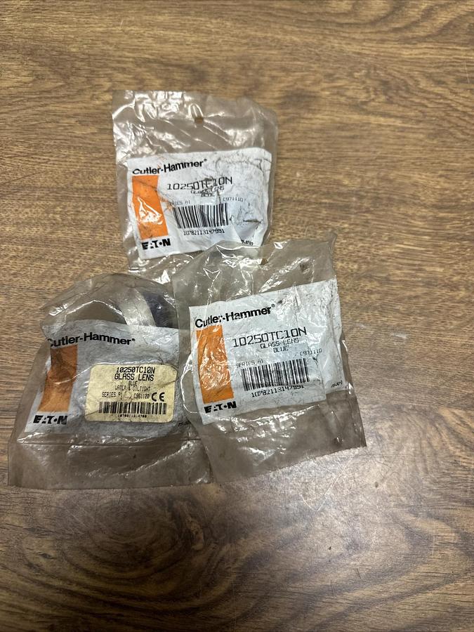 Used Cutler-Hammer,10250TC10N,Blue Glass Lens LOT of 3