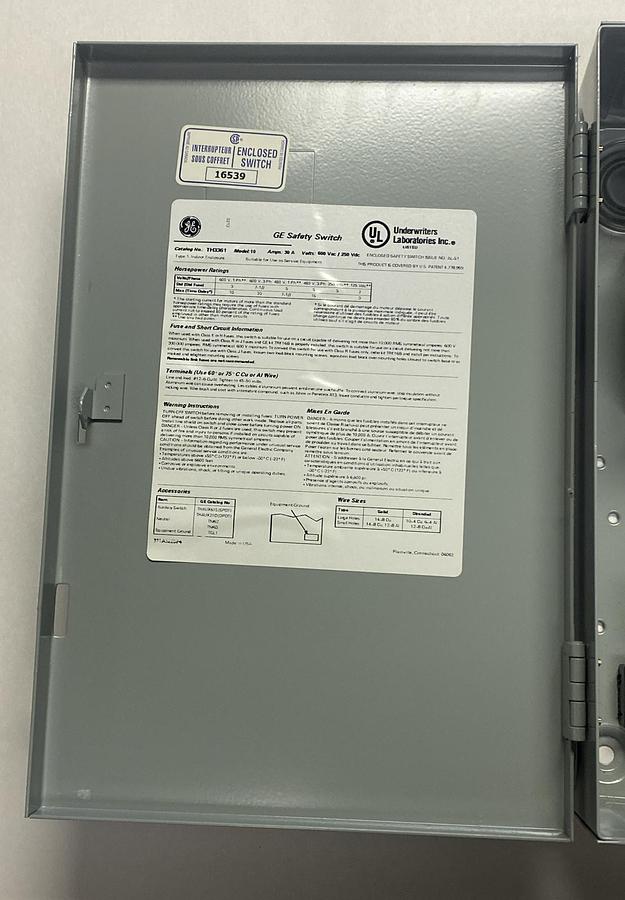 GENERAL ELECTRIC,TH3361,FUSIBLE SAFETY SWITCH 30A 600V 3P NEW