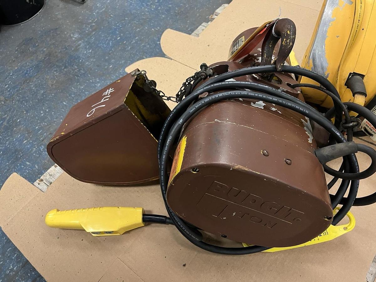 Used BUDGIT,K-316-2,ELECTRIC HOIST 1 TON 16FPM 1HP 3PH 460V 12' CHAIN