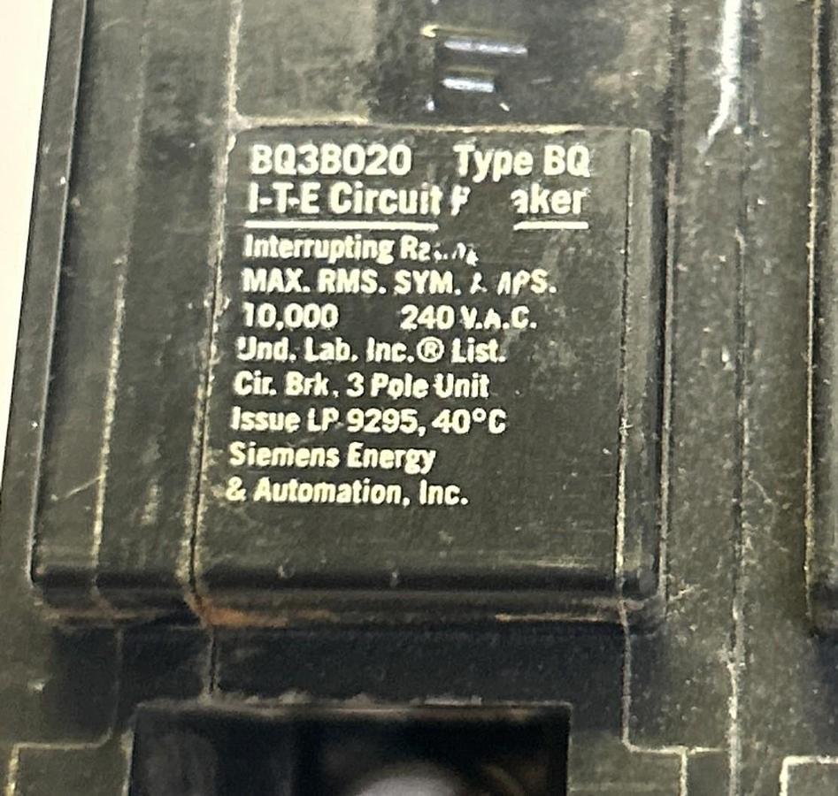Used ITE,BQ3B020,CIRCUIT BREAKER 20AMP 240VOLT 3P LOT OF 2