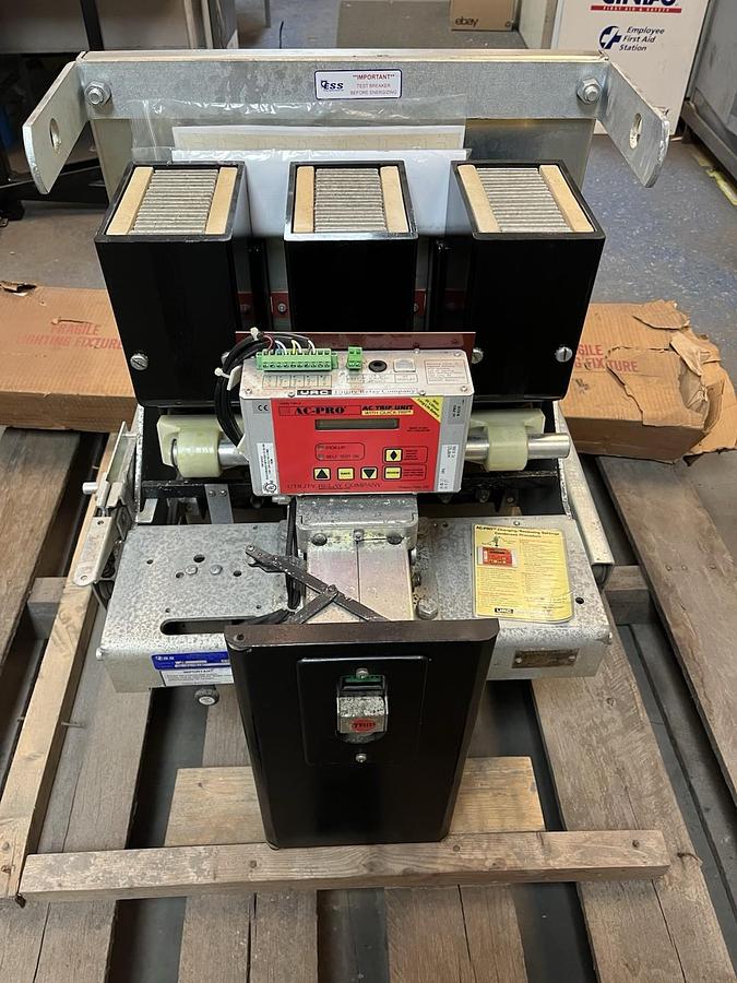 Used WESTINGHOUSE,DB-50,AIR CIRCUIT BREAKER 1600A 600V AC-PRO TRIP UNIT