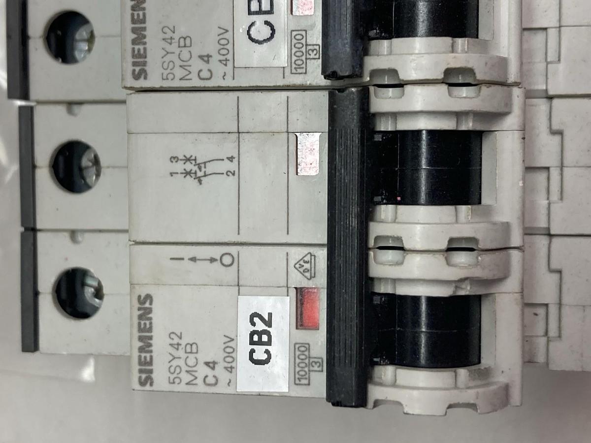 Used Siemens,5SY4204-7,Circuit Breaker 400V 35kA LOT OF 8