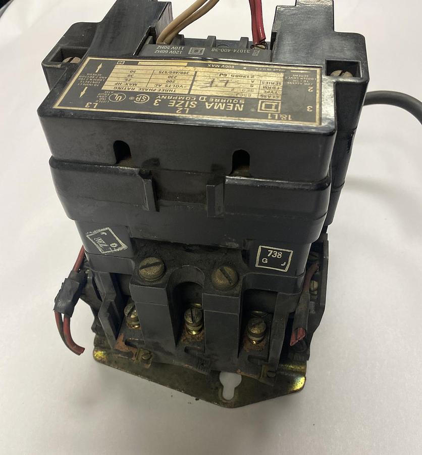 Used Square D,8502 SE02,Nema Size 3 Contactor 600V