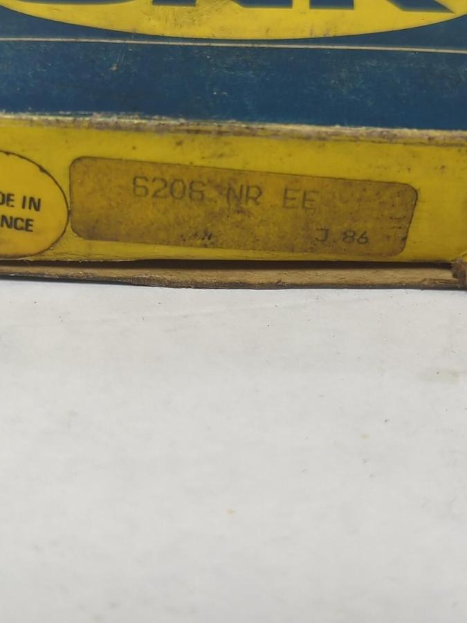 SNR,6206 NR EE,DEEP GROOVE BALL BEARING WITH SNAP RING NOS
