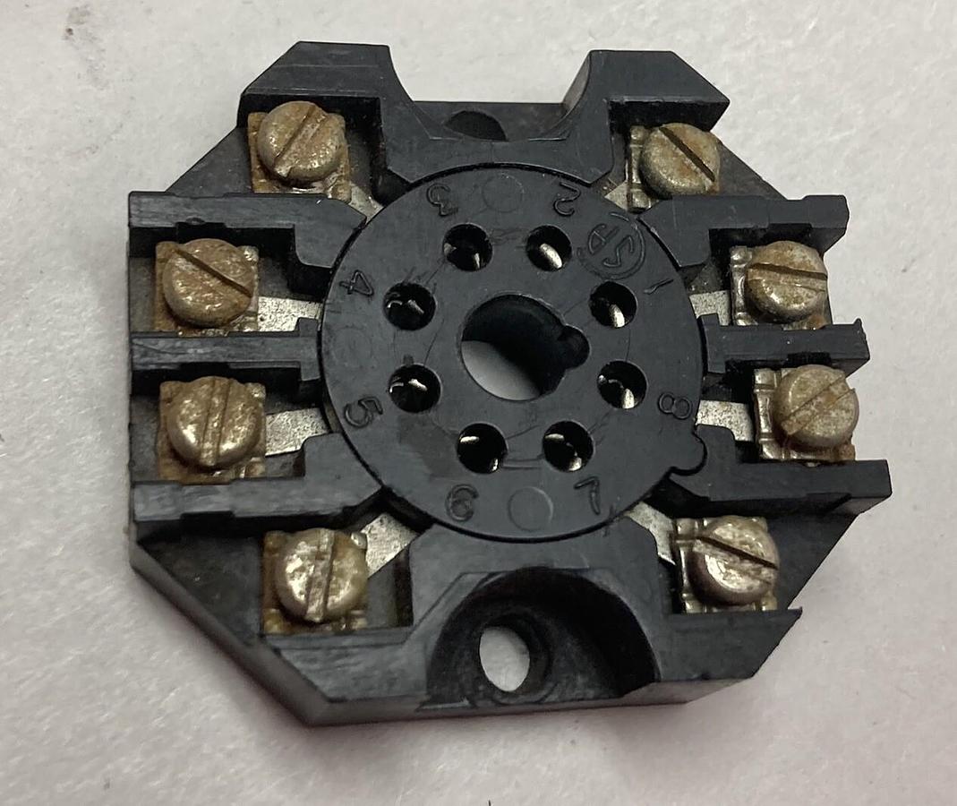 Used Custom Connector,RB08-PC,Relay Socket