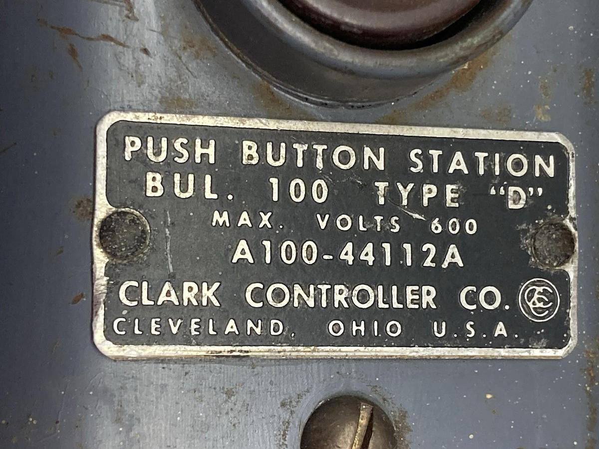 Used Clark Controller,A100-44112A,Push-Button Station Type D 600V
