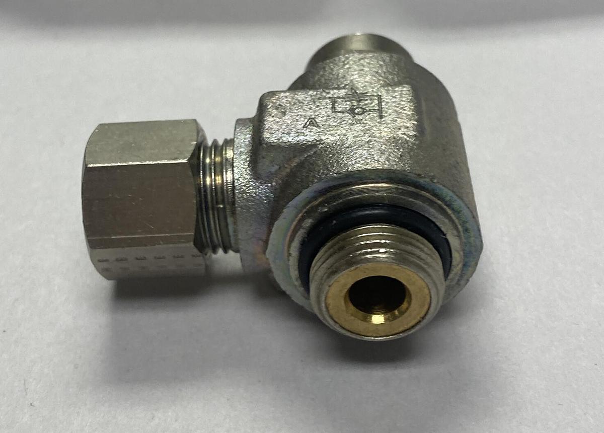 PARKER,7160 10 17,Pneumatic FLOW CONTROL Regulator LOT OF 2 NEW