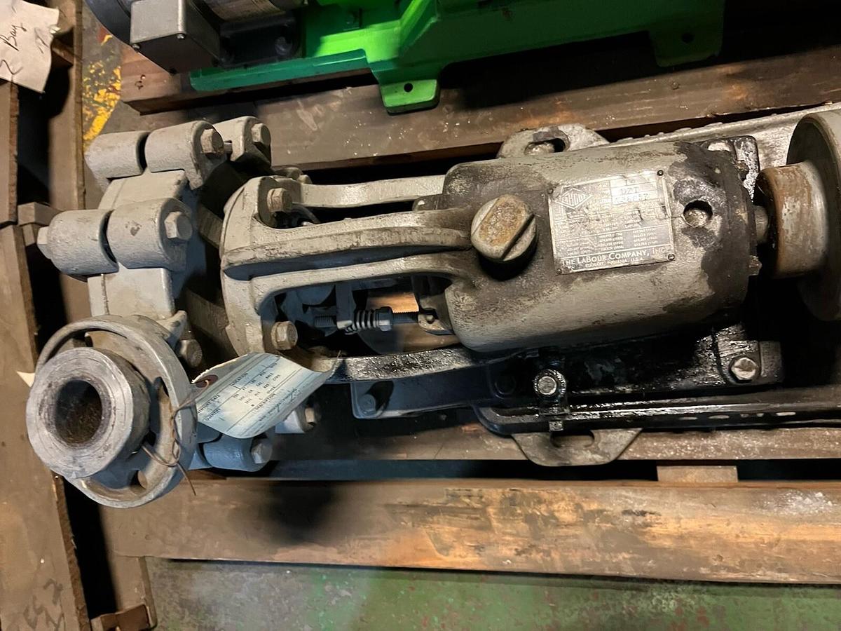 Used LABOUR,SIZE 14,SS 1.5"X2" CENTRIFUGAL PUMP TYPE DZT 5HP 1750RPM 3PH