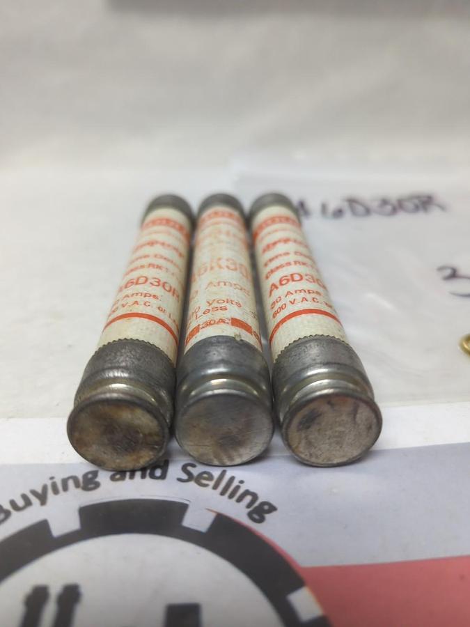 Used GOULD SHAWMUT,A6D30R,AMP-TRAP 30 AMP FUSE LOT OF 3 PRE-OWNED