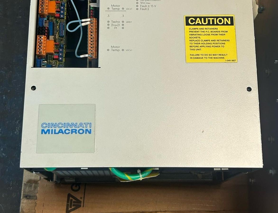 Used CINCINNATI MILACRON,6SC6101-3A-Z,SERVO DRIVE RACK MODULE