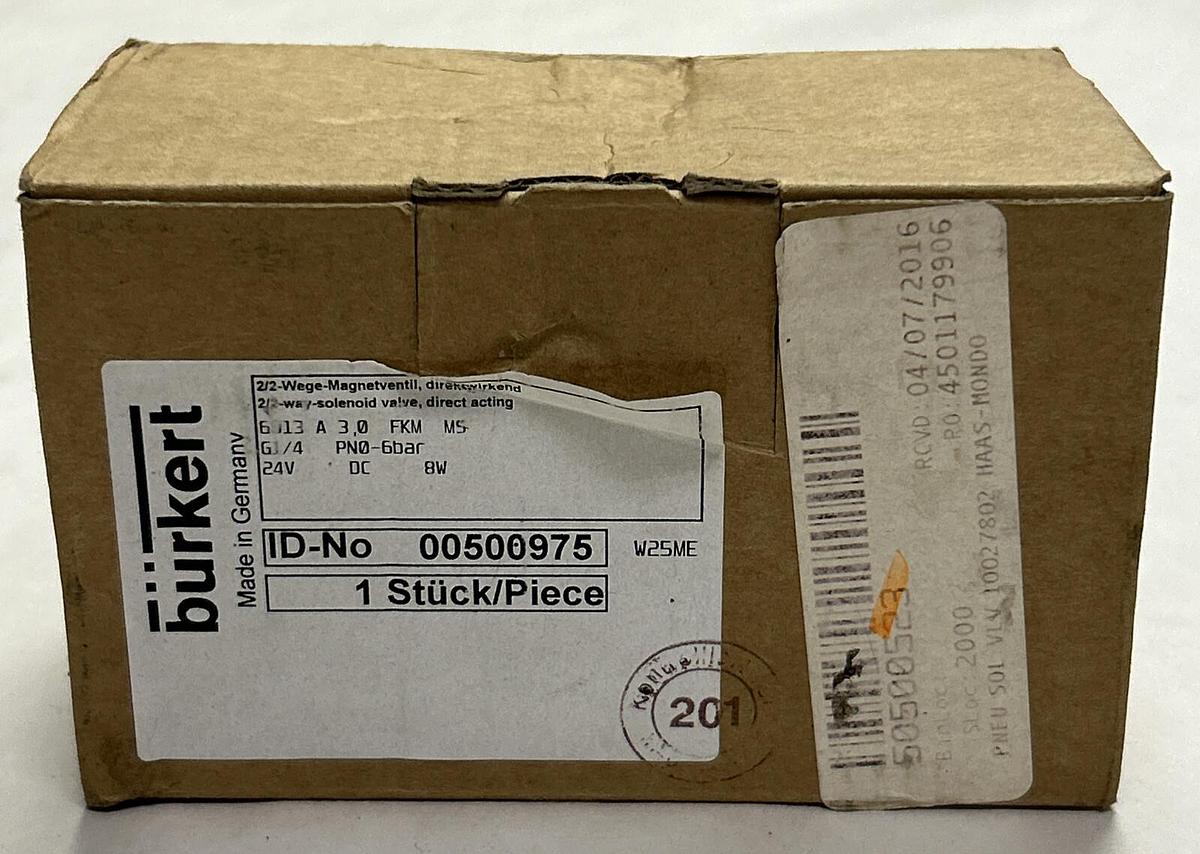 Used BURKERT,00500975,PNEUMATIC SOLENOID VALVE NEW