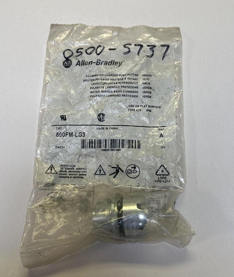 Used ALLEN BRADLEY,800FM-LG3,GREEN PUSH BUTTON NOS