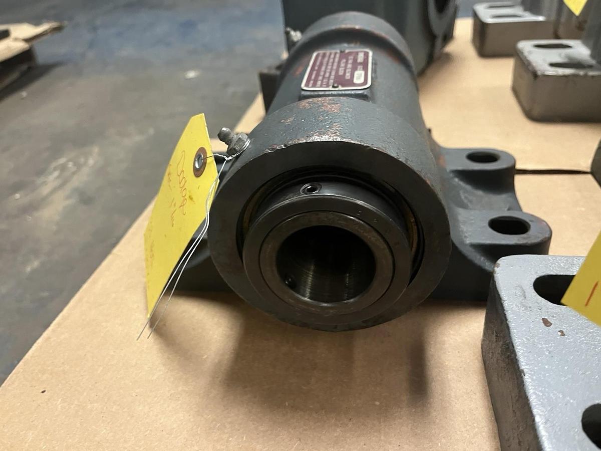 Used DODGE,1-11/16,CC FAN AND BLOWER PILLOW BLOCK