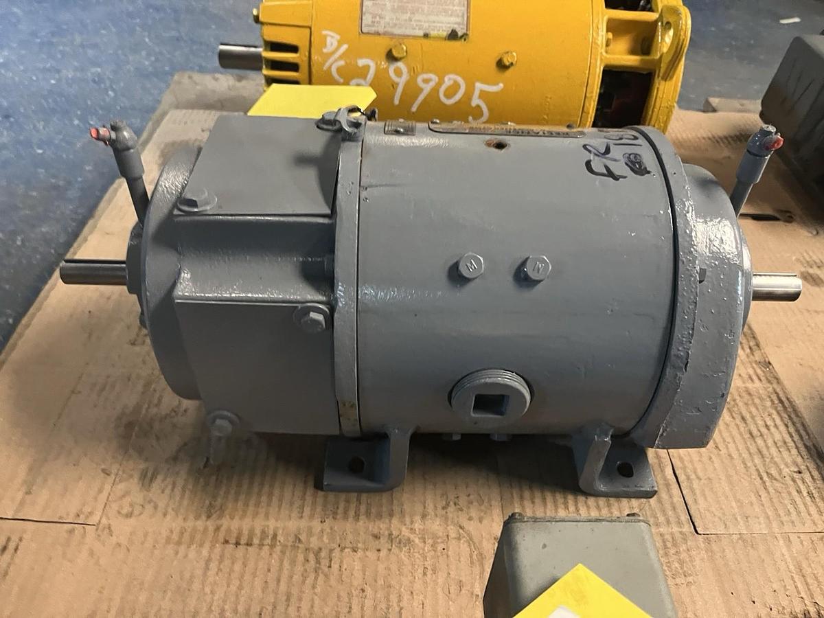 Used RELIANCE,4LT836095T1,SUPER T DC GENERATOR 1.5kW FR 187A 50VDC 1750RPM