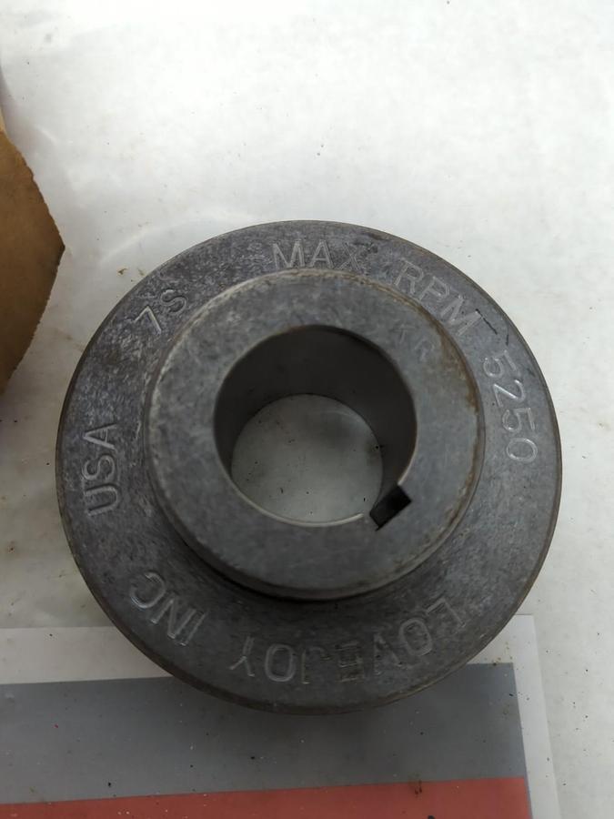 LOVEJOY,36129,7S FLANGE 1-5/8 BORE 3/8X3/16 KW NOS