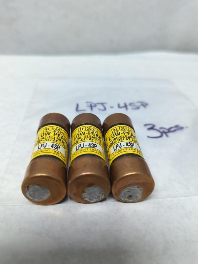 Used COOPER BUSSMANN,LPJ-4SP,LOW-PEAK 4 AMP FUSES LOT OF 3 PRE-OWNED