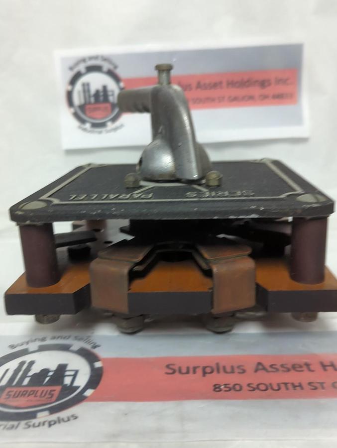 Used SQUARE D,9830-R201B,SERIES-PARALLEL SWITCH 600DC 600AC PRE-OWNED