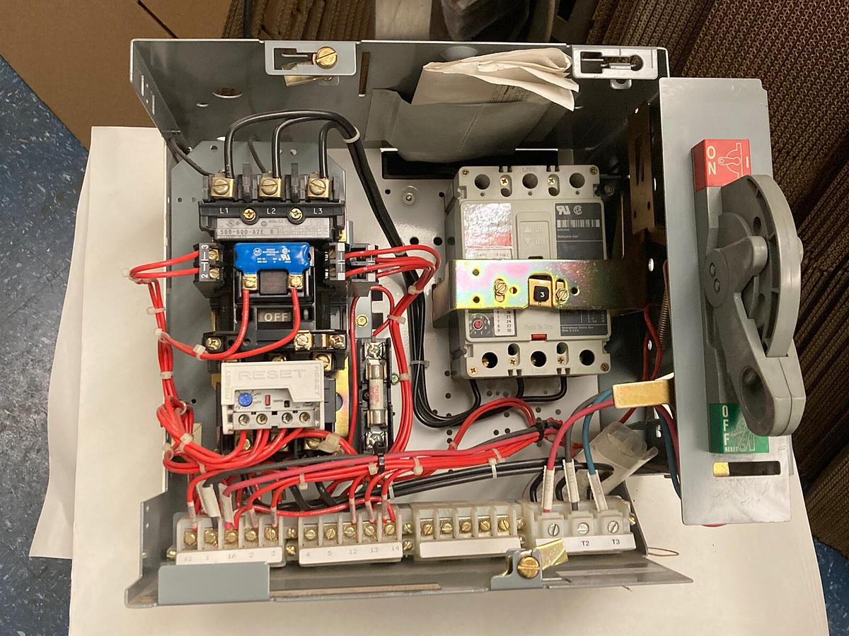 Used Allen-Bradley,2100 2113,Size 1 MCC 12 INCH Starter Bucket 3 Amp Breaker