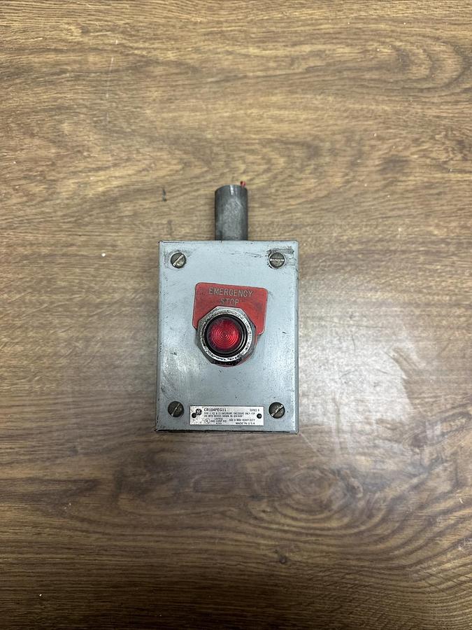 Used GE,CR104PEG11,Type 1-2-12 Enclosure