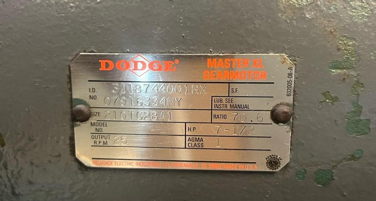 Used DODGE,210TG28A1,MASTER XL GEARMOTOR REDUCER 70.6:1 7.5HP OUT 25RPM SHFT 2.75"