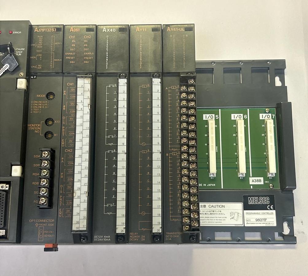 Used MITSUBISHI,A2ACPU / AJ71PT32-S3 / AD61 / AX40 / AY11 / AY41-UL,RACK ASSEMBLY