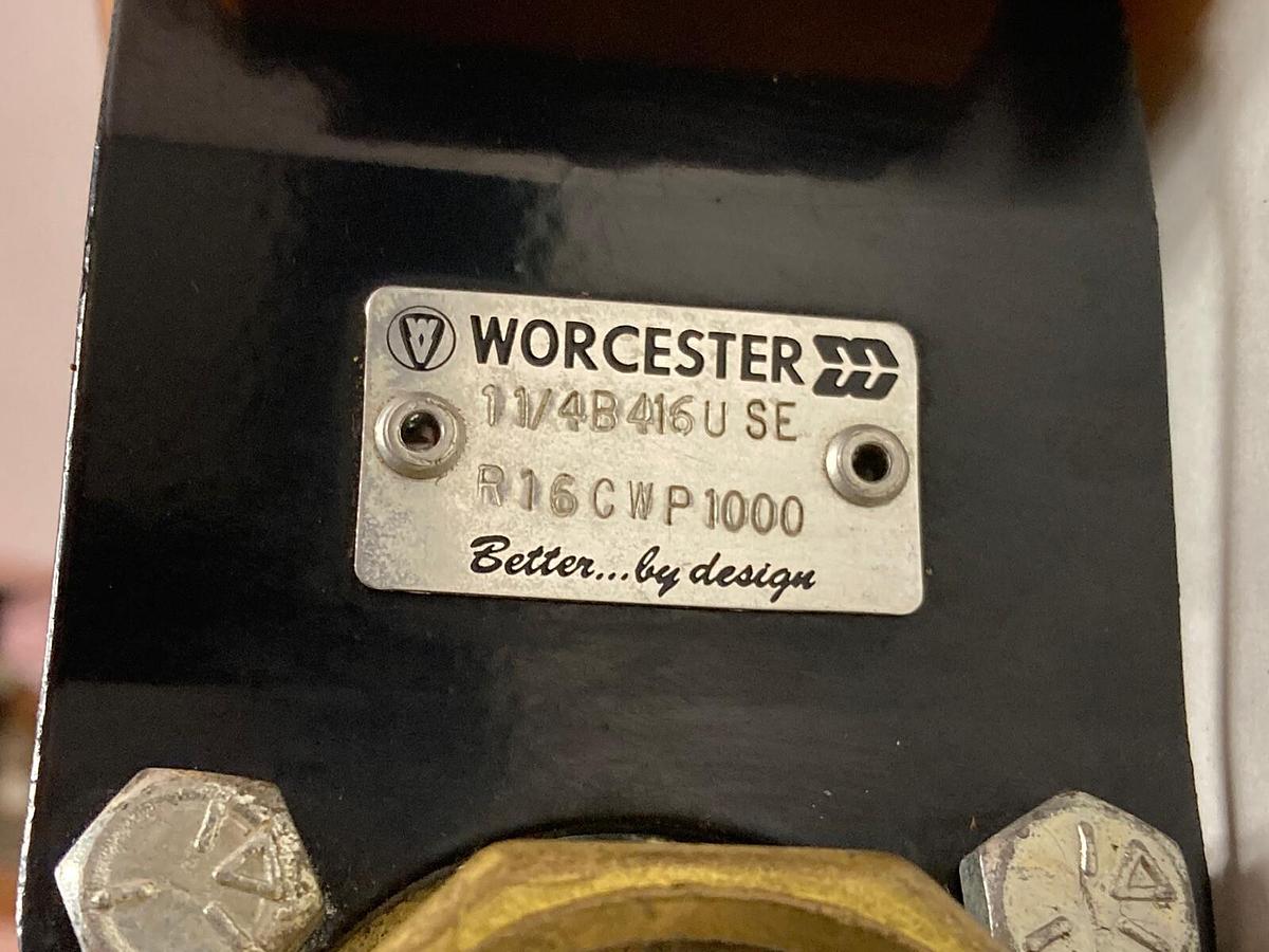 Used Worcester Controls,Series 39 Model 15,Pneumatic Actuator